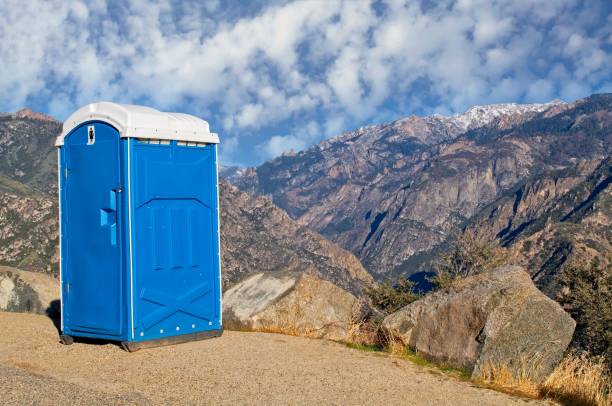 Best Emergency porta potty rental  in Mountain View Acres, CA